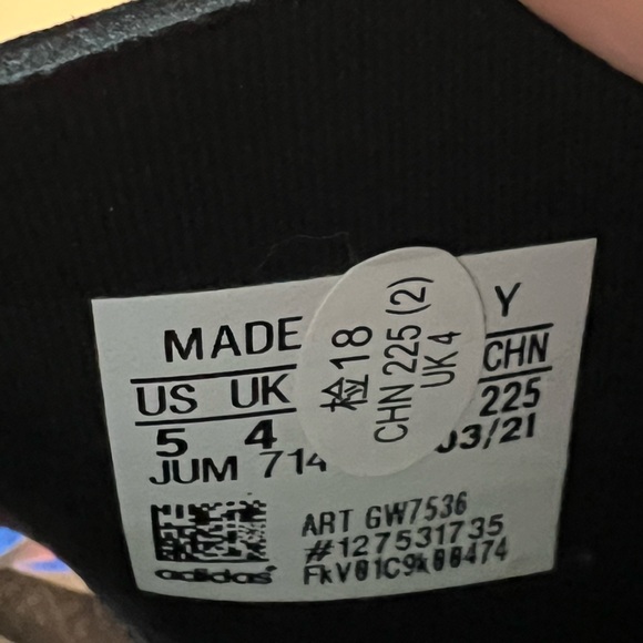 Adidas Marimekko Adilette Slides Core Black Cloud White GW7536 Men’s size 4 - Picture 5 of 7